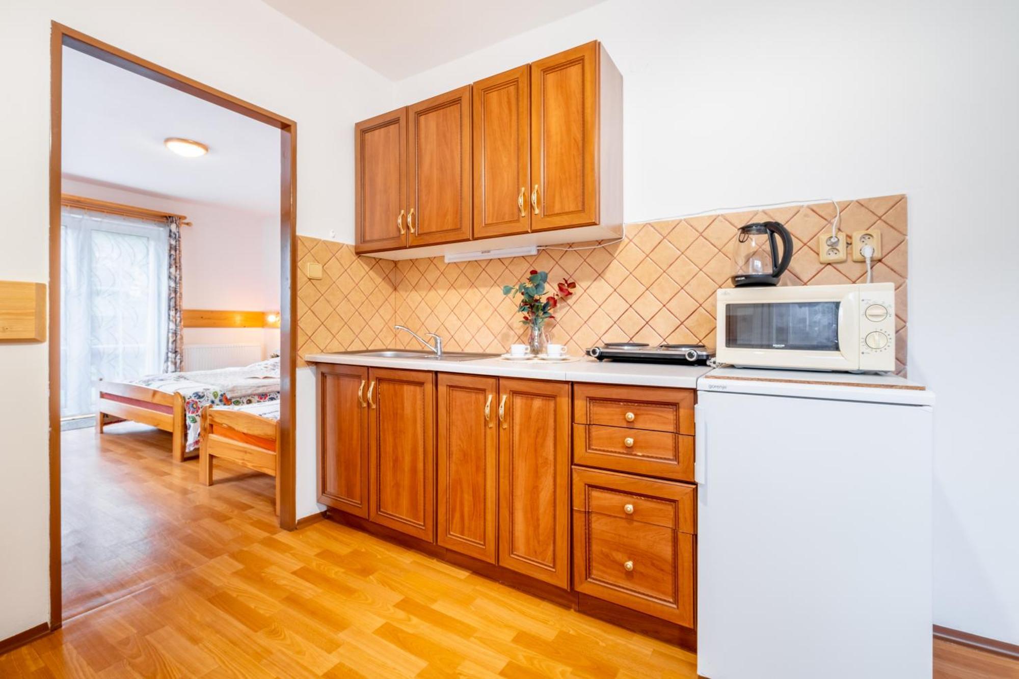 Apartmany Iwona Рокитніце-над-Їзероу Екстер'єр фото